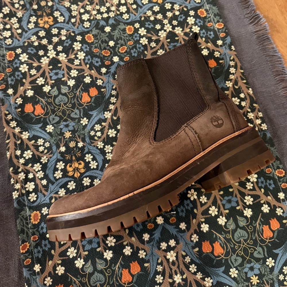 Timberland Women’s Dark Brown Ankle Boots